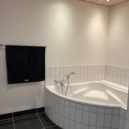 Bright & Spacious In *