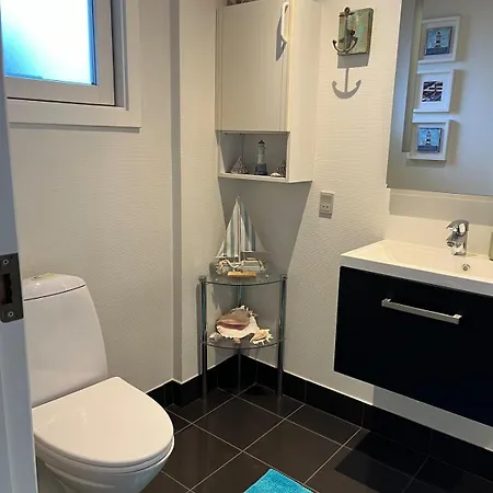 Bright & Spacious In Silkeborg