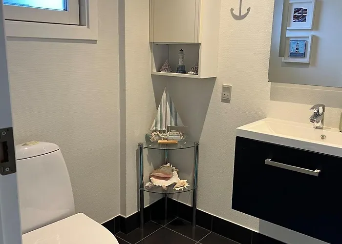 Bright & Spacious In Silkeborg