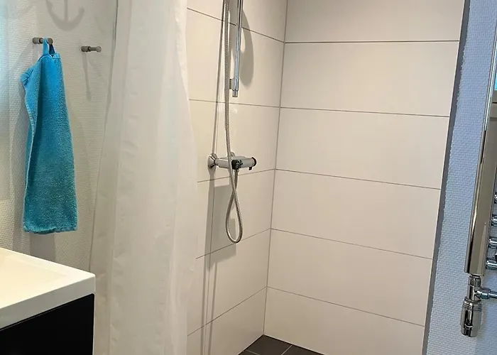 빌라 Bright & Spacious In