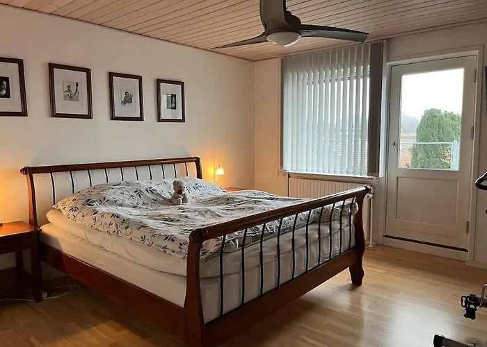 Villa Bright & Spacious In *